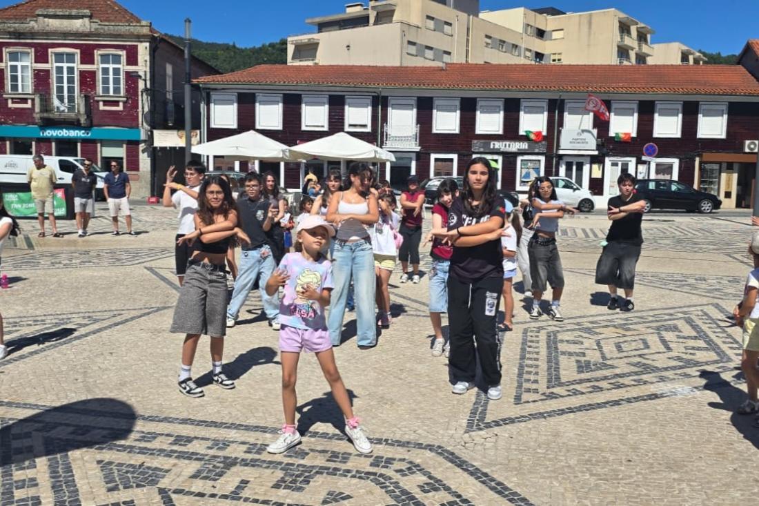 O K-Pop Random Play Dance animou a Praça da República 