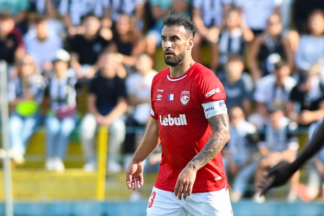 Central Luís Rocha está de regresso ao FC Vizela