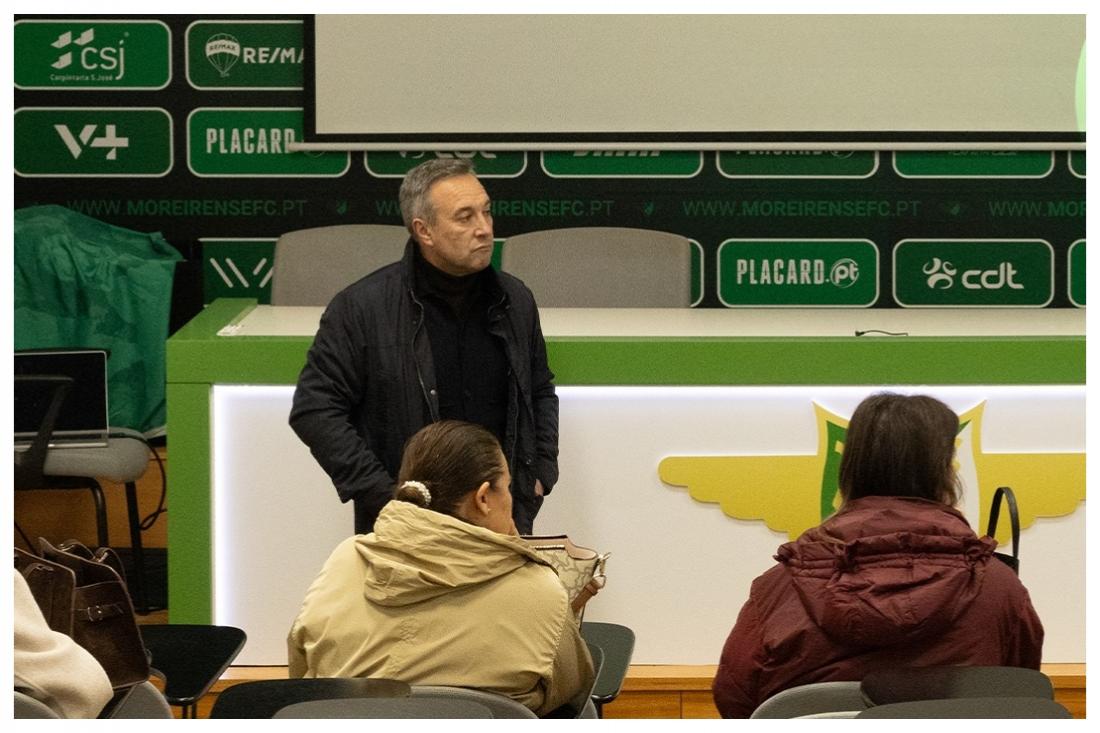 Rádio Vizela - Moreirense abre portas à comunidade em momento de partilha 