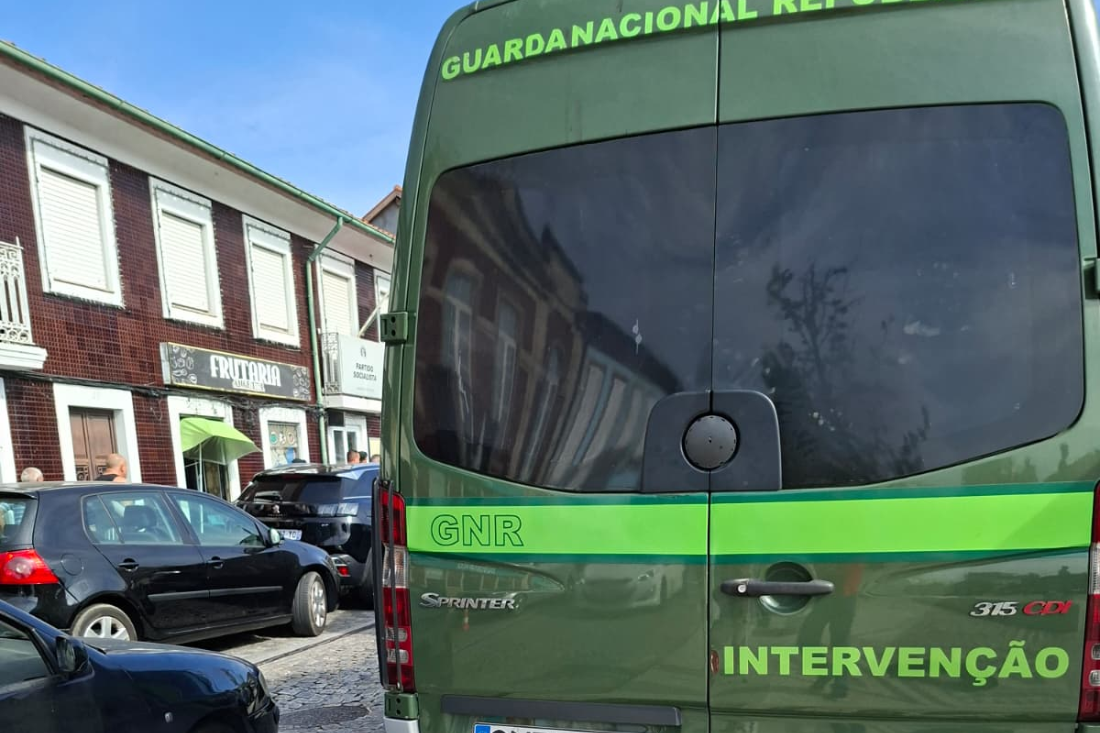 Homem detido na Praça da República por violência doméstica 
