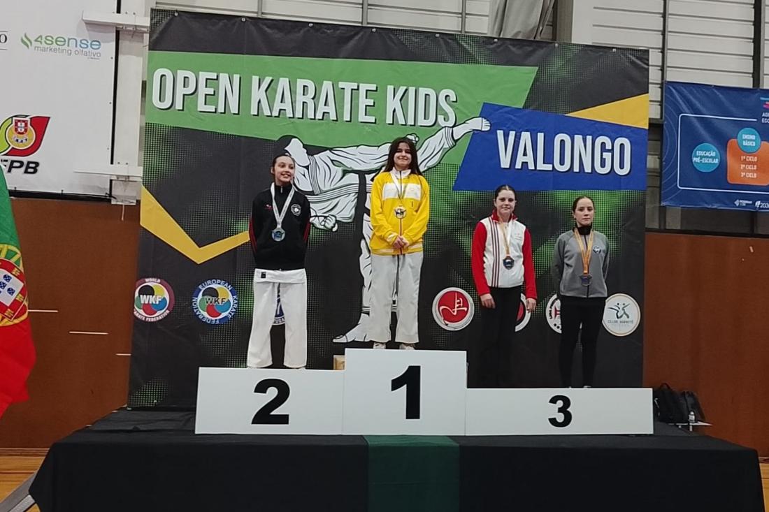 Atleta Kiara Leite sagrou-se campeã no Open Karate Kids 