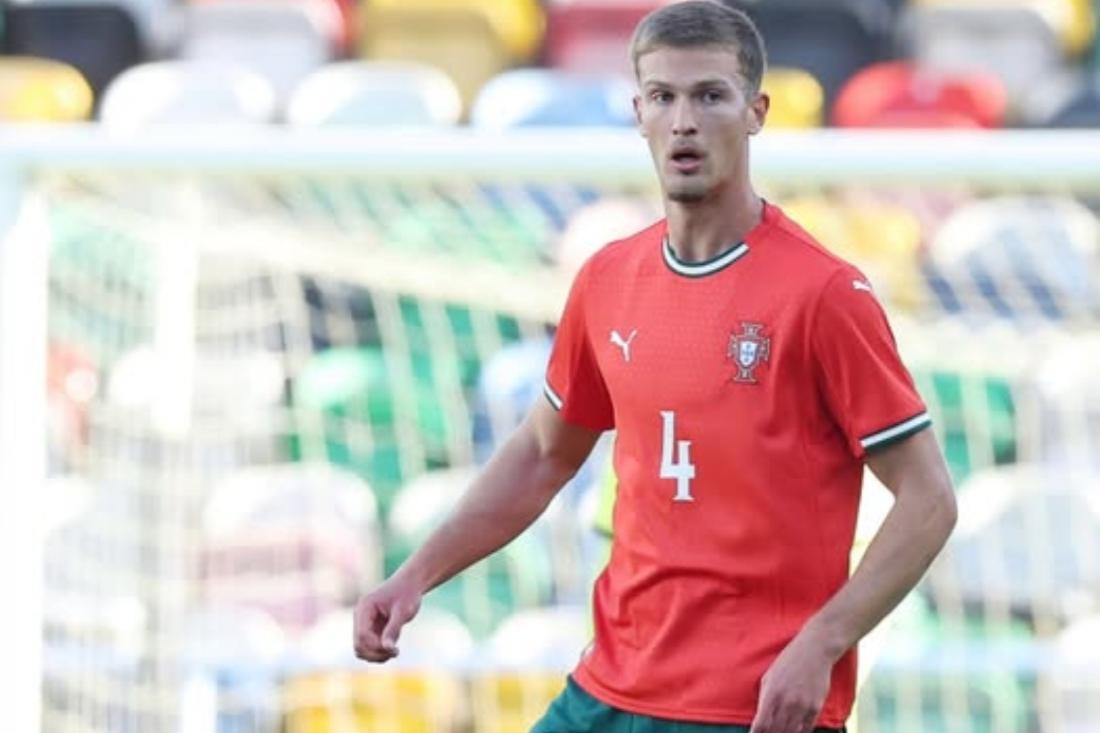 Rádio Vizela - José Sampaio foi titular na vitória dos Sub-20 na Chéquia 