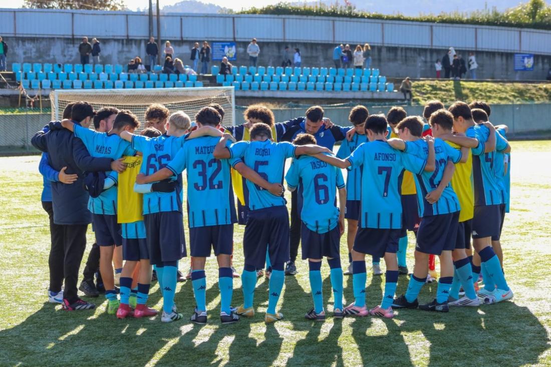 Rádio Vizela - FC Vizela arranca nova fase de sub-15 no terreno do Neves