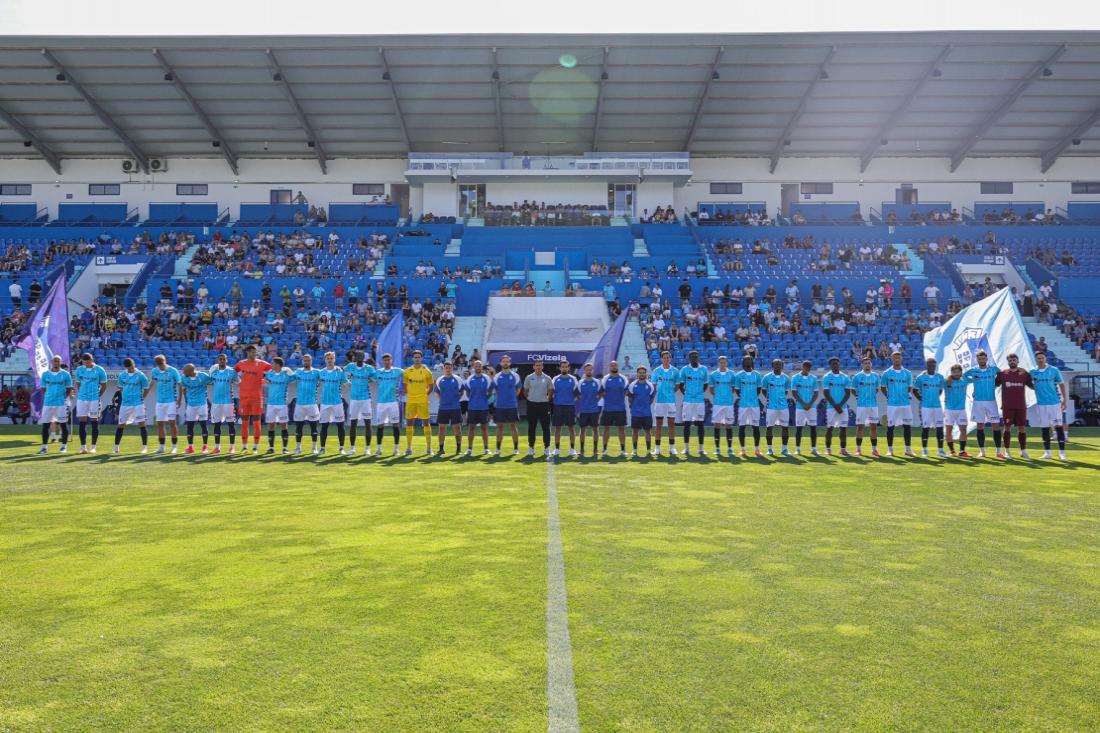 FC Vizela apresentou-se aos adeptos diante do Celta Fortune