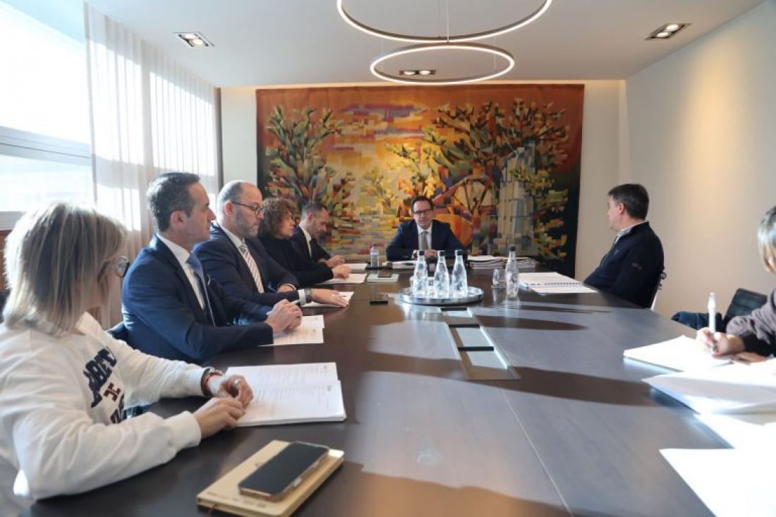 Executivo Municipal reúne esta terça-feira dia 17