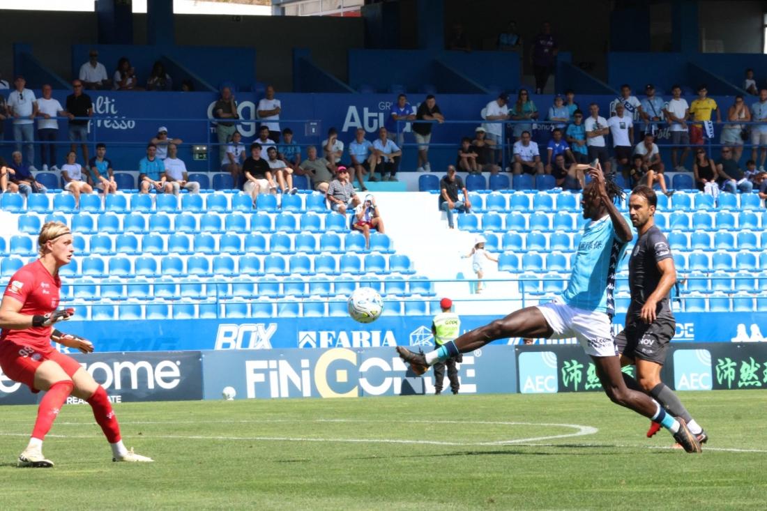 FC Vizela vence e convence a abrir nova época da Liga 2