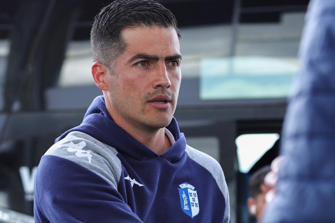 Rádio Vizela - Ronald Molina a trabalhar na nova época com 23 jogadores