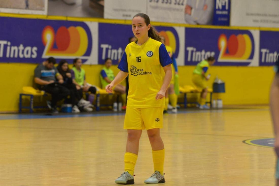 Vizelense Lara Ferreira no Torneio Interassociações  Futsal