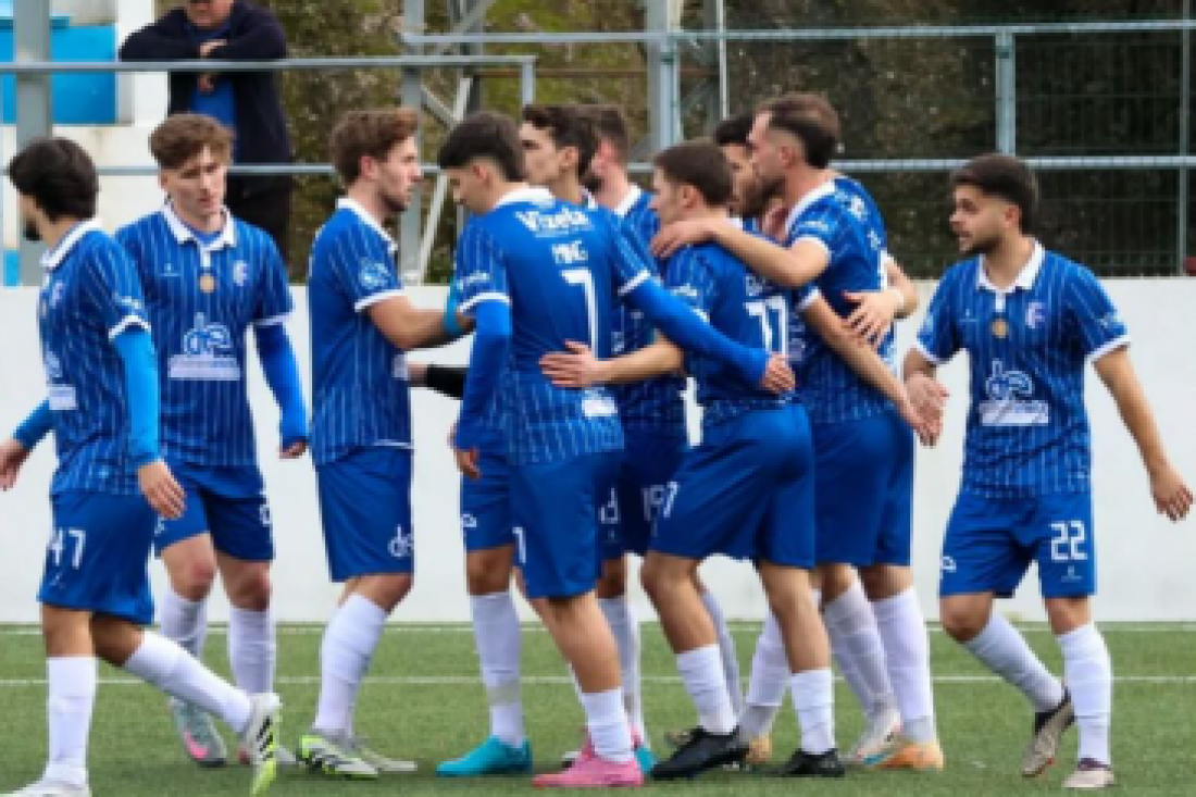 Montesinhos vence fora e continua na perseguição ao líder 