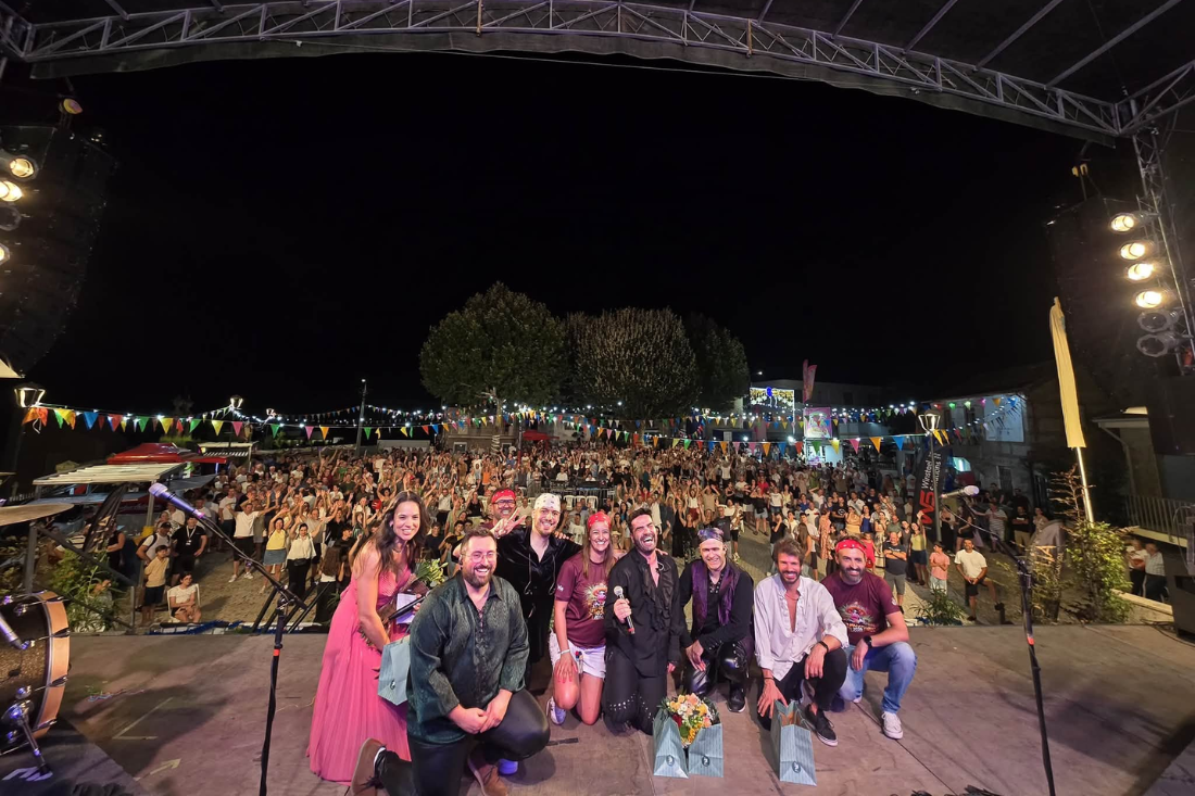 Banda Remember fazem estreia na Festa dos Moços de Infias