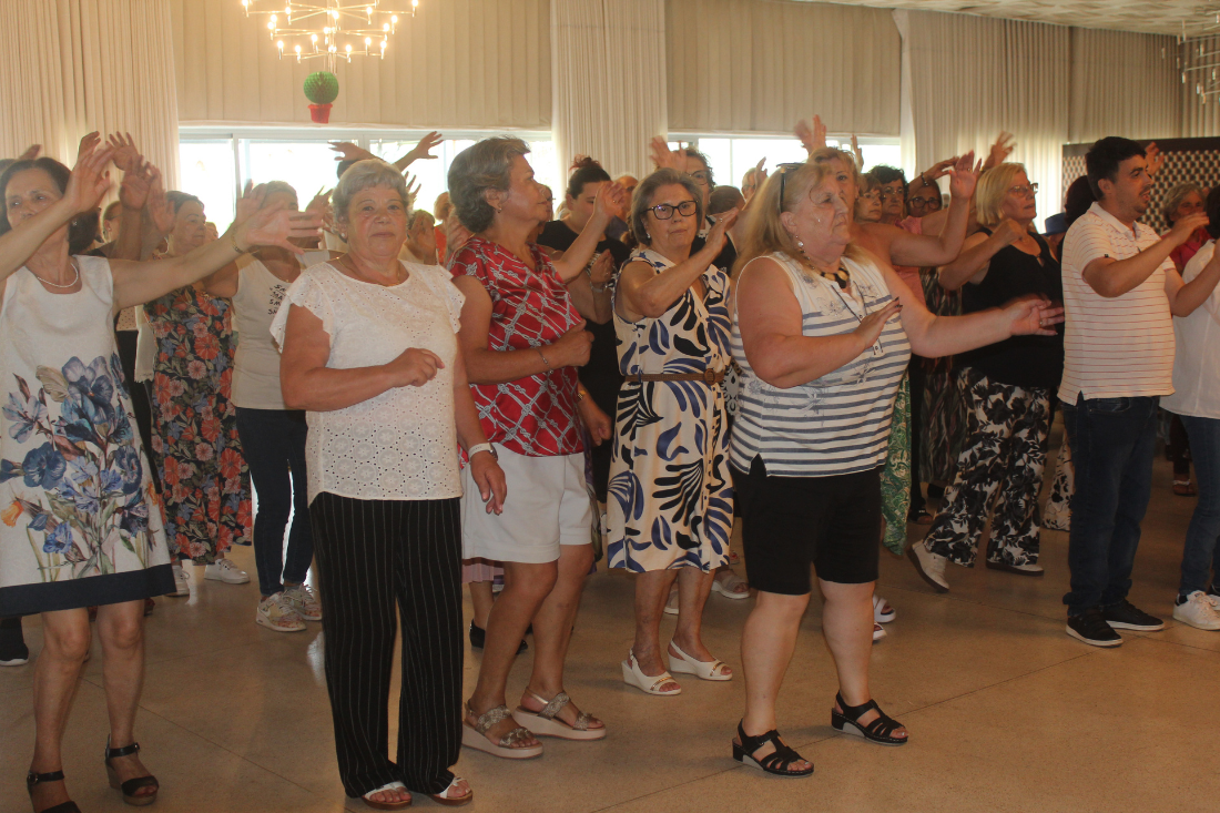 Seniores de Vizela celebraram os Santos Populares em Matiné 