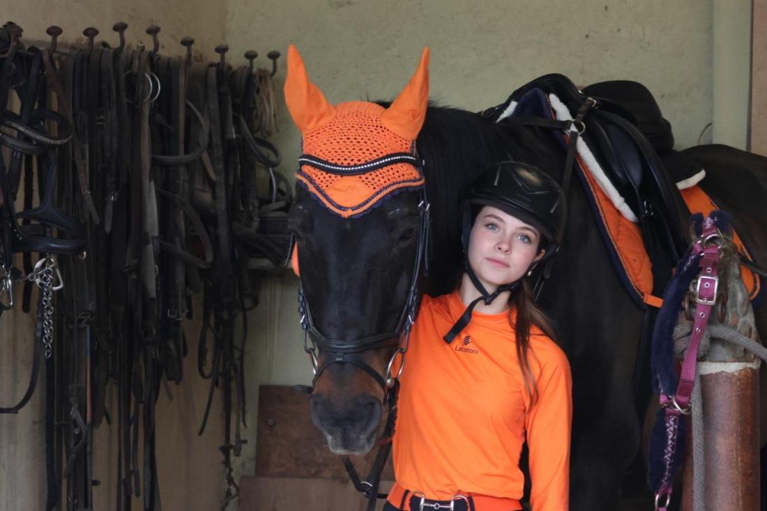 Jovem vizelense Lara Sousa destaca-se nas provas de hipismo 