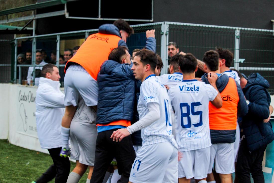 Rádio Vizela - Montesinhos vence na estreia do treinador Luís Mendes