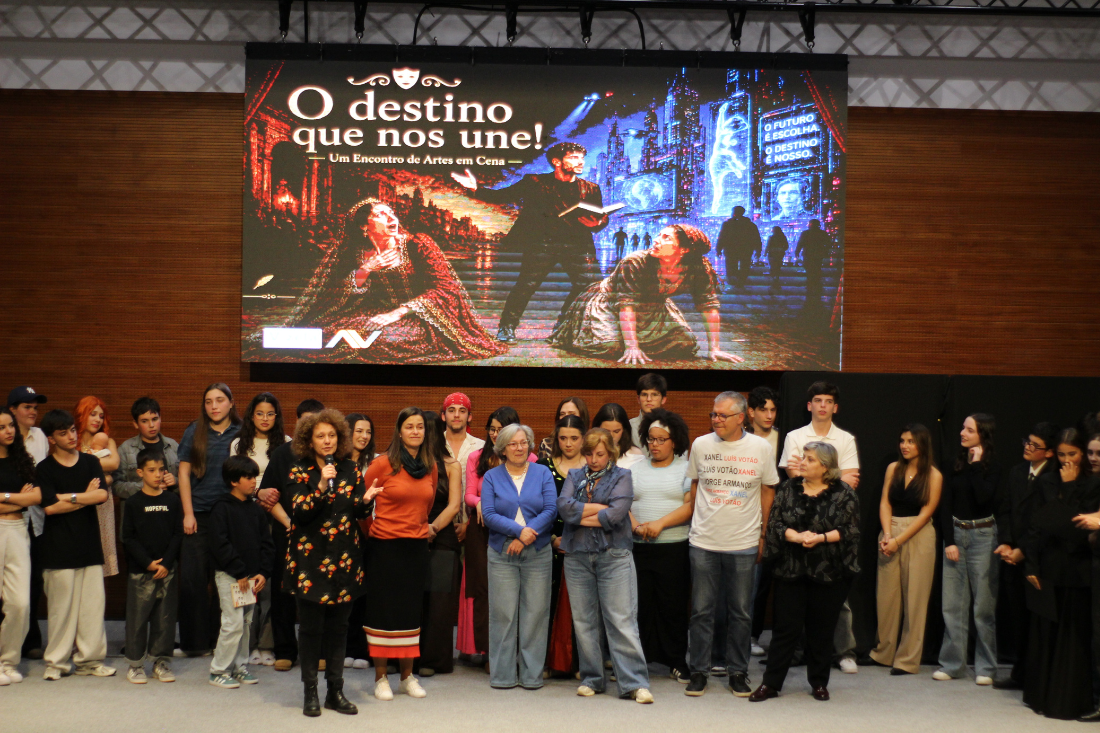 Alunos da Secundária de Vizela subiram ao palco do Auditório