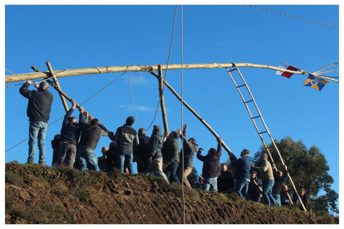 Rádio Vizela - Erguida do pau da bandeira iniciou hoje Festas de S. Gonçalo